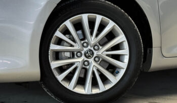 Toyota Camry 2.5 HV Navi (Hybrid) (MNC) 2017 full