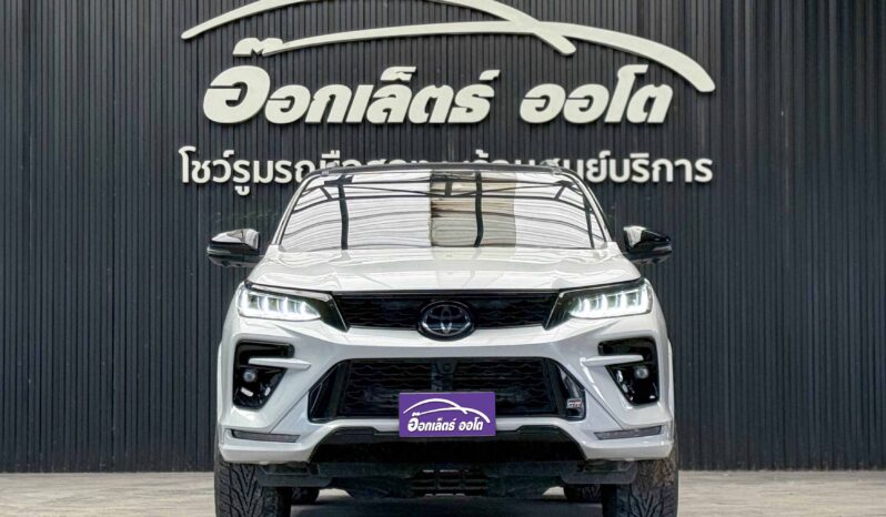 Toyota Fortuner Legender 2.4 Back Top 2WD ปี2022 full