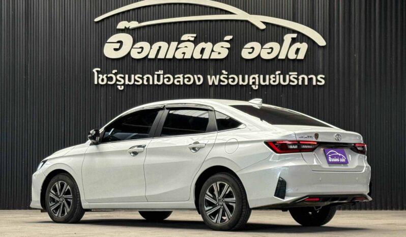 Toyota Yaris Ativ 1.2 Premium Luxury 2023 full