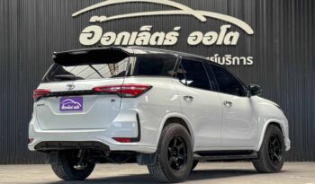 Toyota Fortuner Legender 2.4 Back Top 2WD ปี2022 full