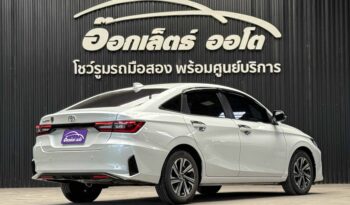 Toyota Yaris Ativ 1.2 Premium Luxury 2023 full