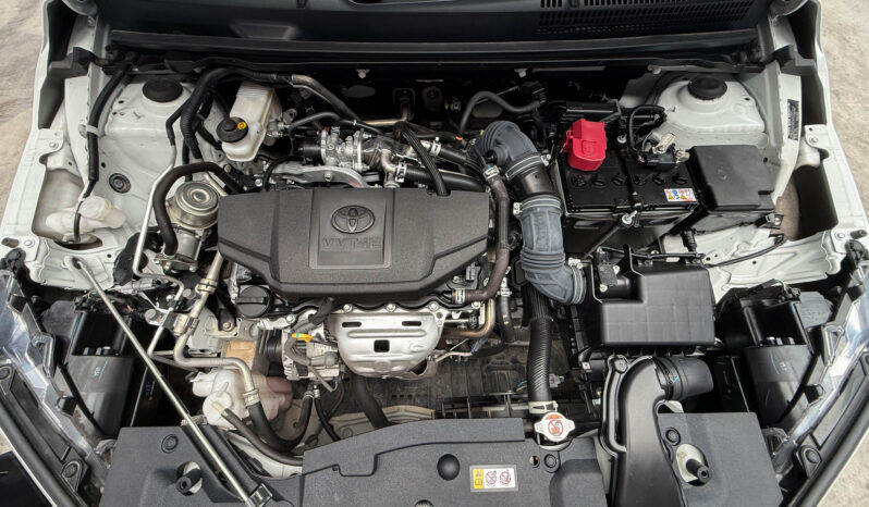 Toyota Yaris Ativ 1.2 Premium Luxury 2023 full