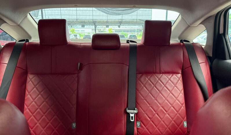 Toyota Yaris Ativ 1.2 Premium Luxury 2023 full