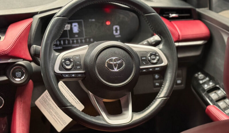 Toyota Yaris Ativ 1.2 Premium Luxury 2023 full