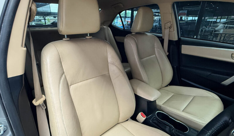 Toyota Corolla Altis 1.6 G 2018 full