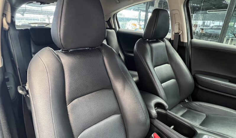 Honda HRV 1.8 E 2021 full