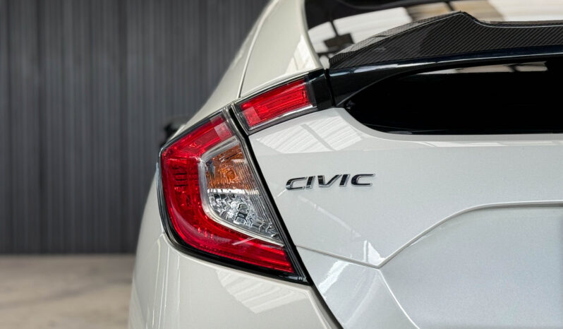 Honda Civic (FK) 1.5 Turbo RS 2020 full