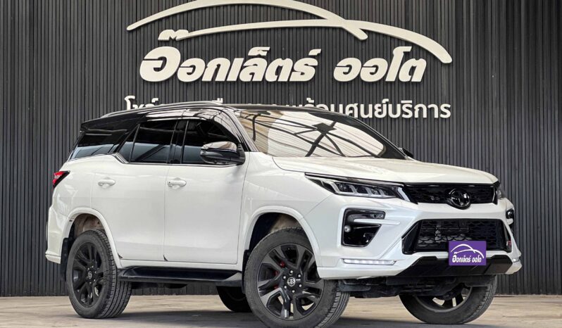 Toyota Fortuner Legender 2.8GR Sport 4WD ปี2022 full