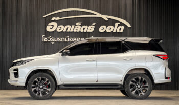 Toyota Fortuner Legender 2.8GR Sport 4WD ปี2022 full
