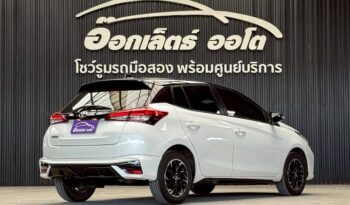 Toyota Yaris 1.2 Sport Premium Black Roof (MNC) 2022 full