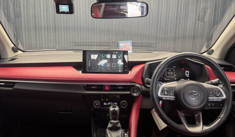 Toyota Yaris Ativ 1.2 Premium Luxury ปี2022 full