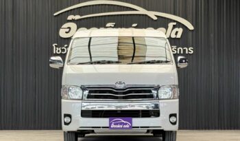 Toyota Ventury 2.7 G 2019 full