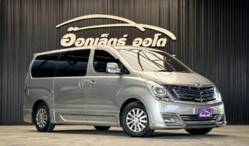 Hyundai H-1 2.5 Elite (mnc) 2016 full