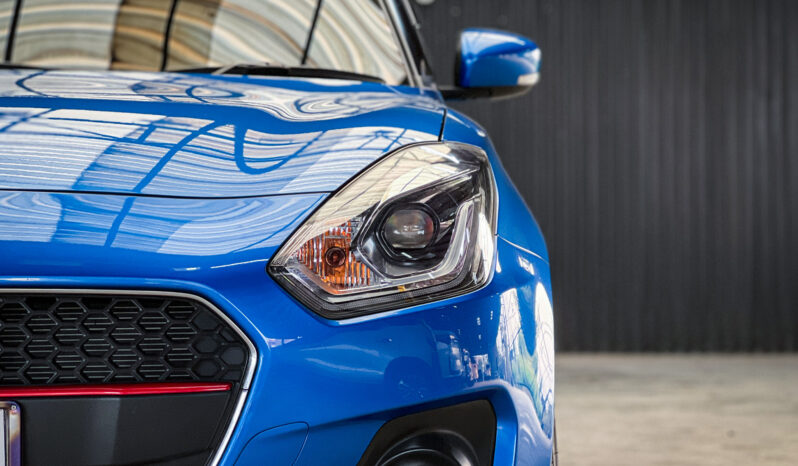 Suzuki Swift 1.2 GLX Navi 2019 full