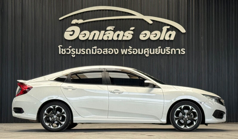 Honda Civic 1.8 E 2018 full