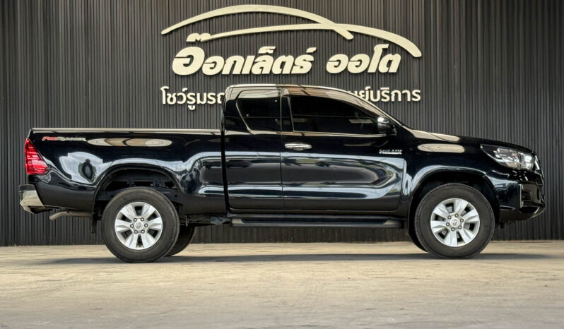 Toyota Hilux Revo Smartcab Prerunner 2.4 E MT 2018 full