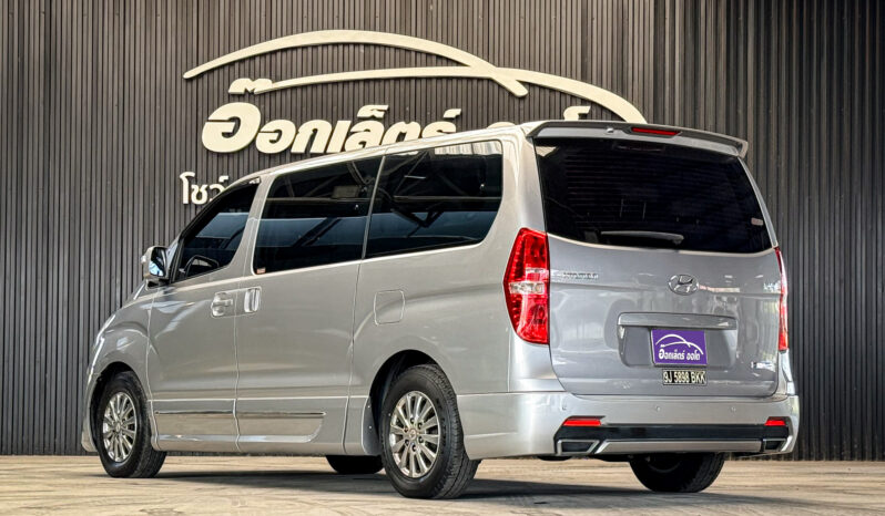 Hyundai H-1 2.5 Elite (mnc) 2016 full