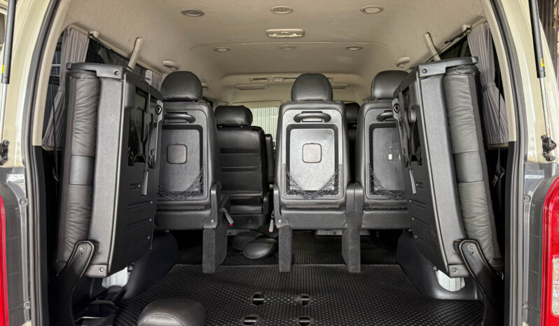 Toyota Ventury 2.7 G 2019 full