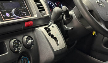 Toyota Ventury 2.7 G 2019 full