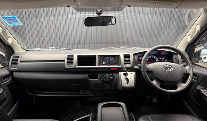 Toyota Ventury 2.7 G 2019 full