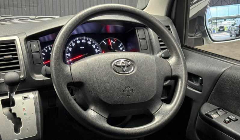 Toyota Ventury 2.7 G 2019 full