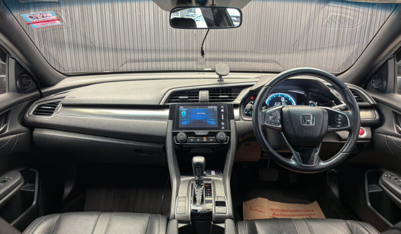 Honda Civic (FK) Hatchback 1.5 Turbo 2017 full