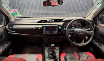 Toyota Hilux Revo Smartcab Prerunner 2.4 E MT 2018 full