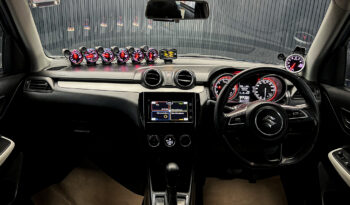 Suzuki Swift 1.2 GLX Navi 2019 full