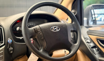 Hyundai H-1 2.5 Elite (mnc) 2016 full