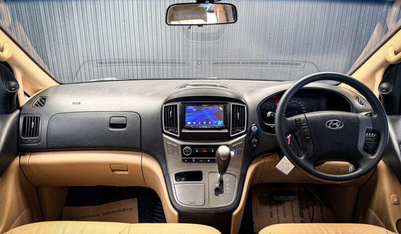 Hyundai H-1 2.5 Elite (mnc) 2016 full