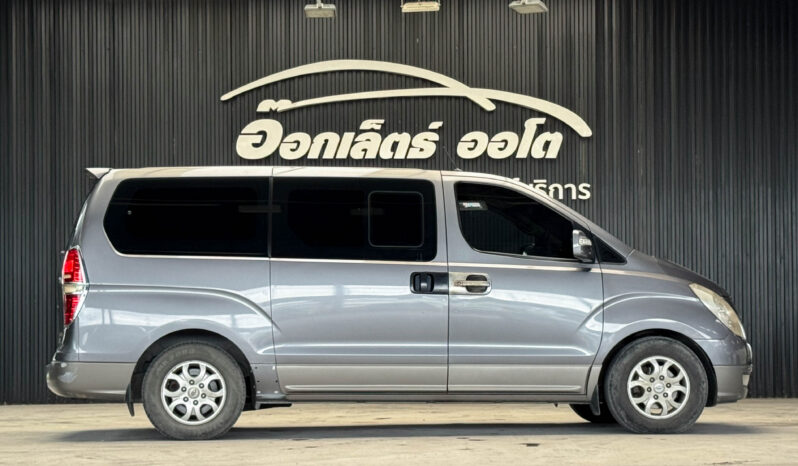 Hyundai H-1 2.5 Deluxe ปี2010 full