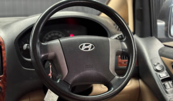 Hyundai H-1 2.5 Deluxe ปี2010 full