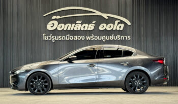 Mazda 3 Sedan 2.0 SP Carbon Edition 2022 full