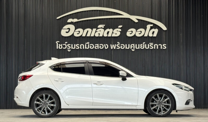 Mazda 3 Hatchback 2.0 SP 2019 full