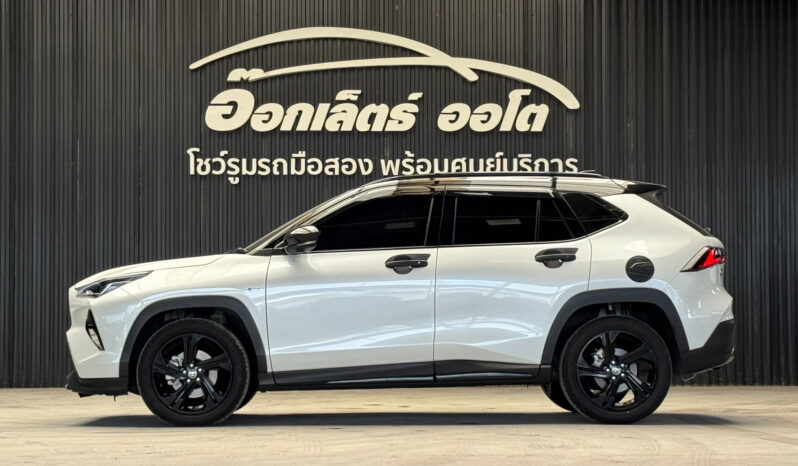 Toyota Yaris Cross 1.5 HEV Nightshade Edition 2025 full
