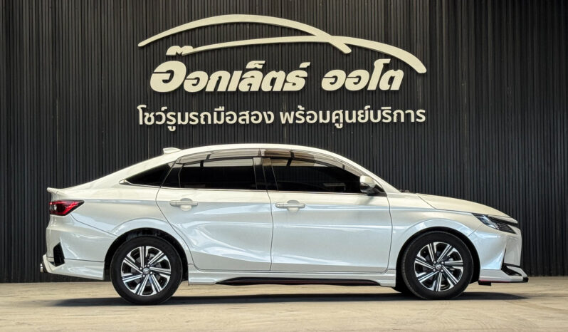 Toyota Yaris Ativ 1.2 Premium ปี2023 full