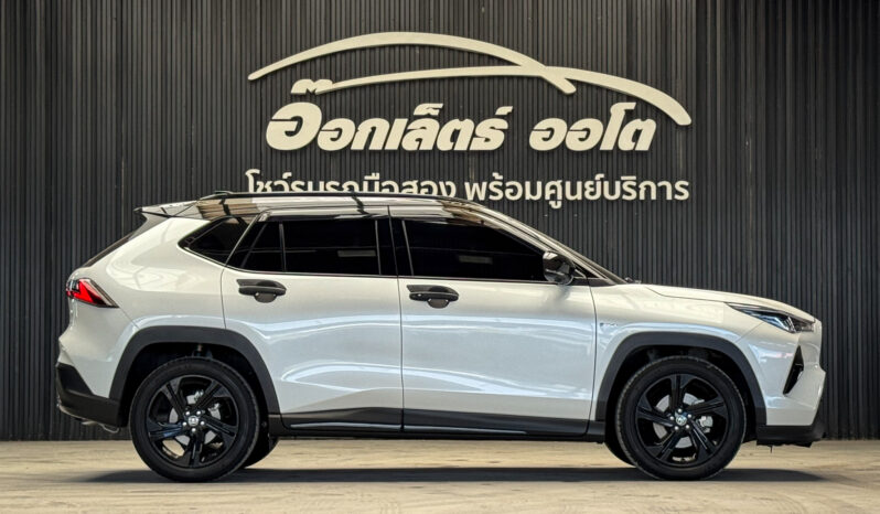 Toyota Yaris Cross 1.5 HEV Nightshade Edition 2025 full