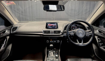 Mazda 3 Hatchback 2.0 SP 2019 full