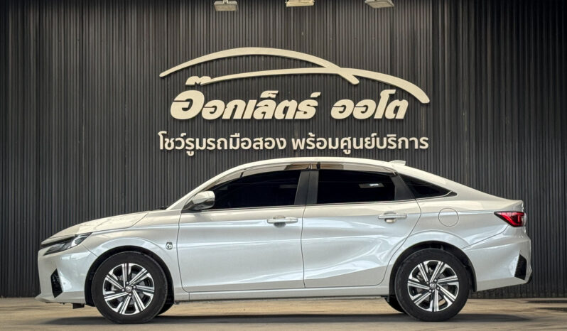 Toyota Yaris Ativ 1.2 Premium ปี2022 full