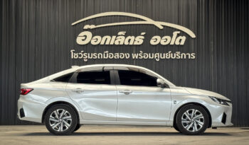 Toyota Yaris Ativ 1.2 Premium ปี2022 full