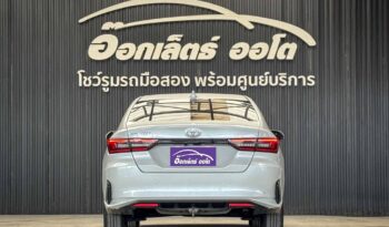 Toyota Yaris Ativ 1.2 Premium ปี2022 full