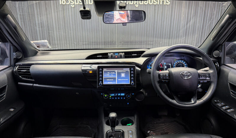 Toyota Hilux Revo Doublecab 2.4 Rocco  ปี2020 full