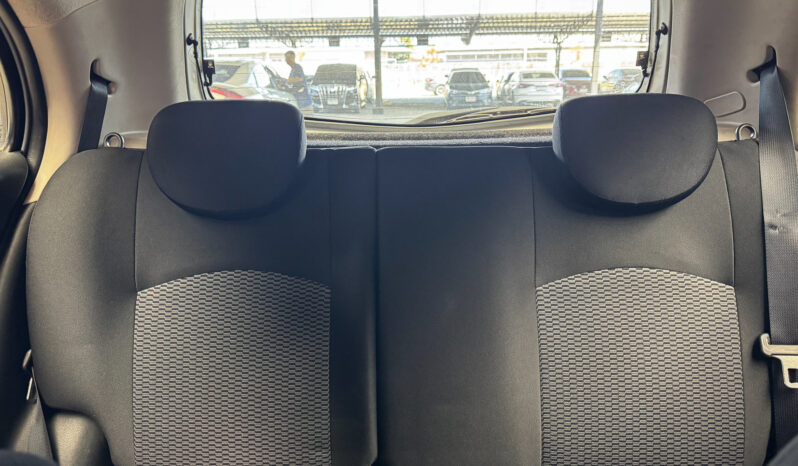 Nissan March 1.2 E CVT 2021 full
