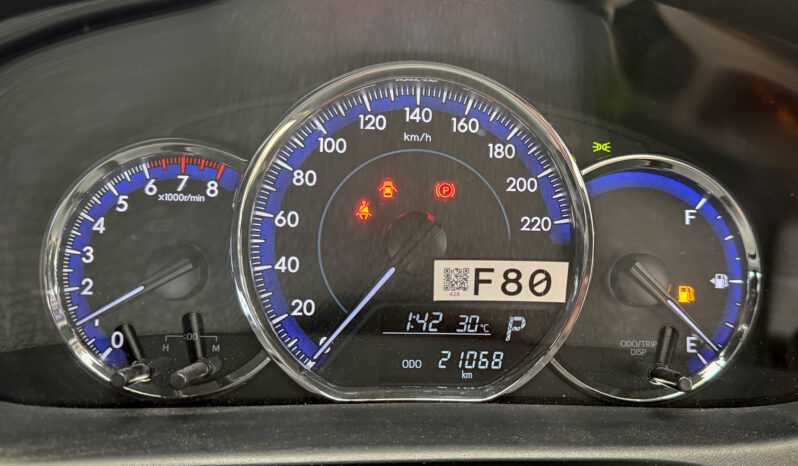 Toyota Yaris 1.2 Sport 2021 full